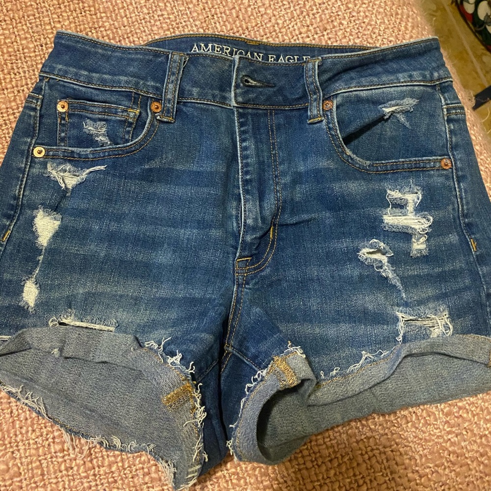 American eagle shorts size 8